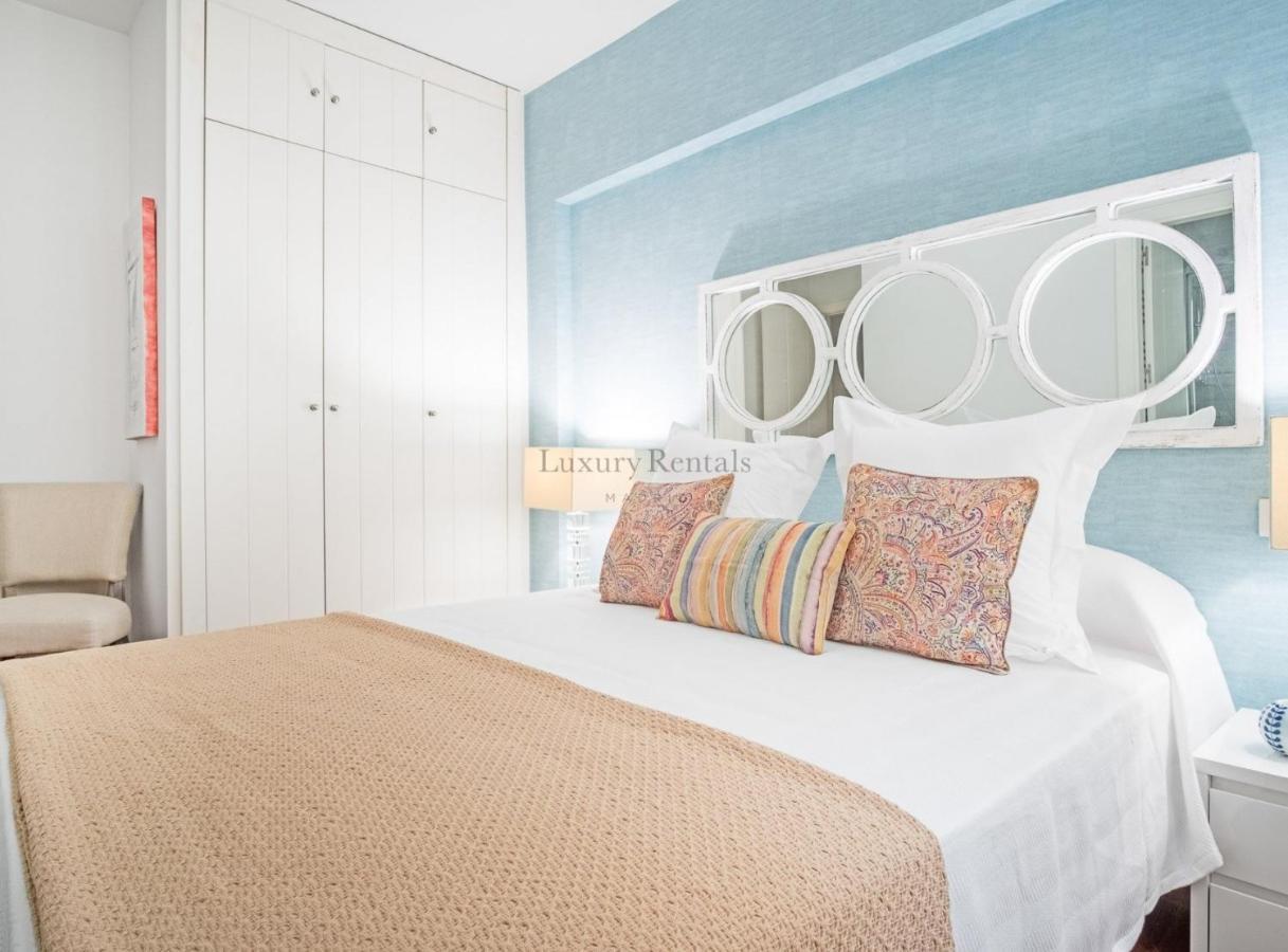 Charming 2-Bedroom Apartment In Retiro Perfect Madrid Location Buitenkant foto